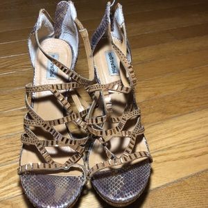 Not rated tan wedges